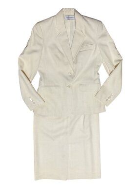Vintage Evan-Picone Wool Blend Cream Skirt Suit Size 6 Made in USA Professional